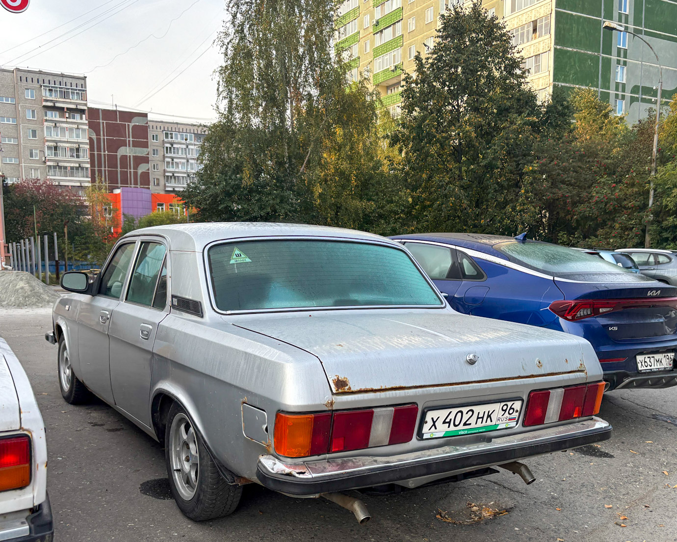 Свердловская область, № Х 402 НК 96 — ГАЗ-3102 Волга '81-08