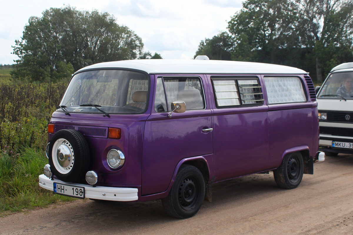 Латвия, № HH-198 — Volkswagen Typ 2 (T2) '67-13; Литва — Stovykla prie Radviliškio 2024