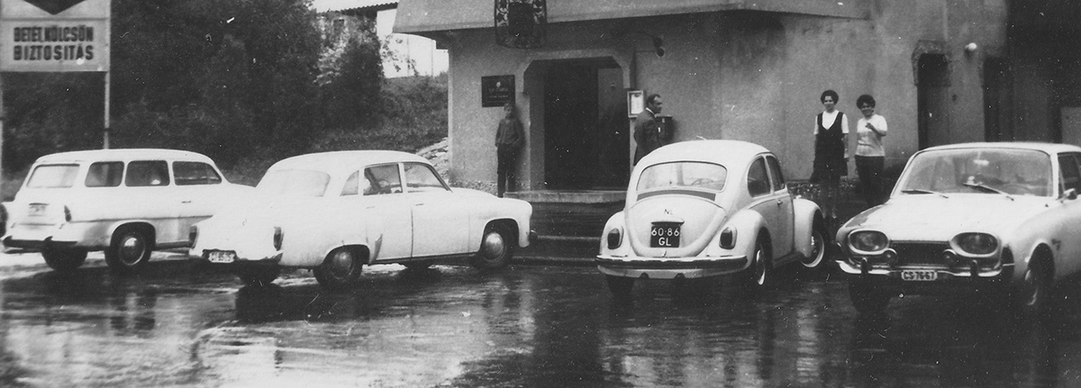 Нидерланды, № 60-86 GL — Volkswagen Käfer (общая модель); Венгрия, № CS-76-67 — Ford Taunus 17M (P3) '60-64; Исторические фотографии (до 2000 года) (Венгрия)