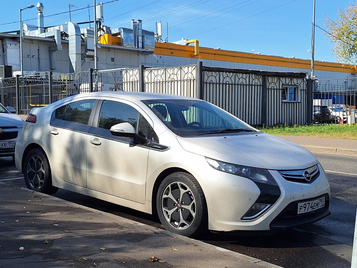 Москва, № Р 974 ЕМ 797 — Opel Ampera '12-16