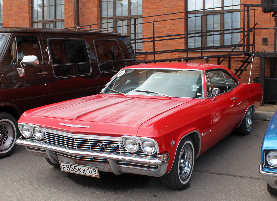 Санкт-Петербург, № Р 855 КХ 178 — Chevrolet Impala (4G) '65-70; Санкт-Петербург — Ежегодная выставка классических и кастомных автомобилей и мотоциклов "Original Meet"