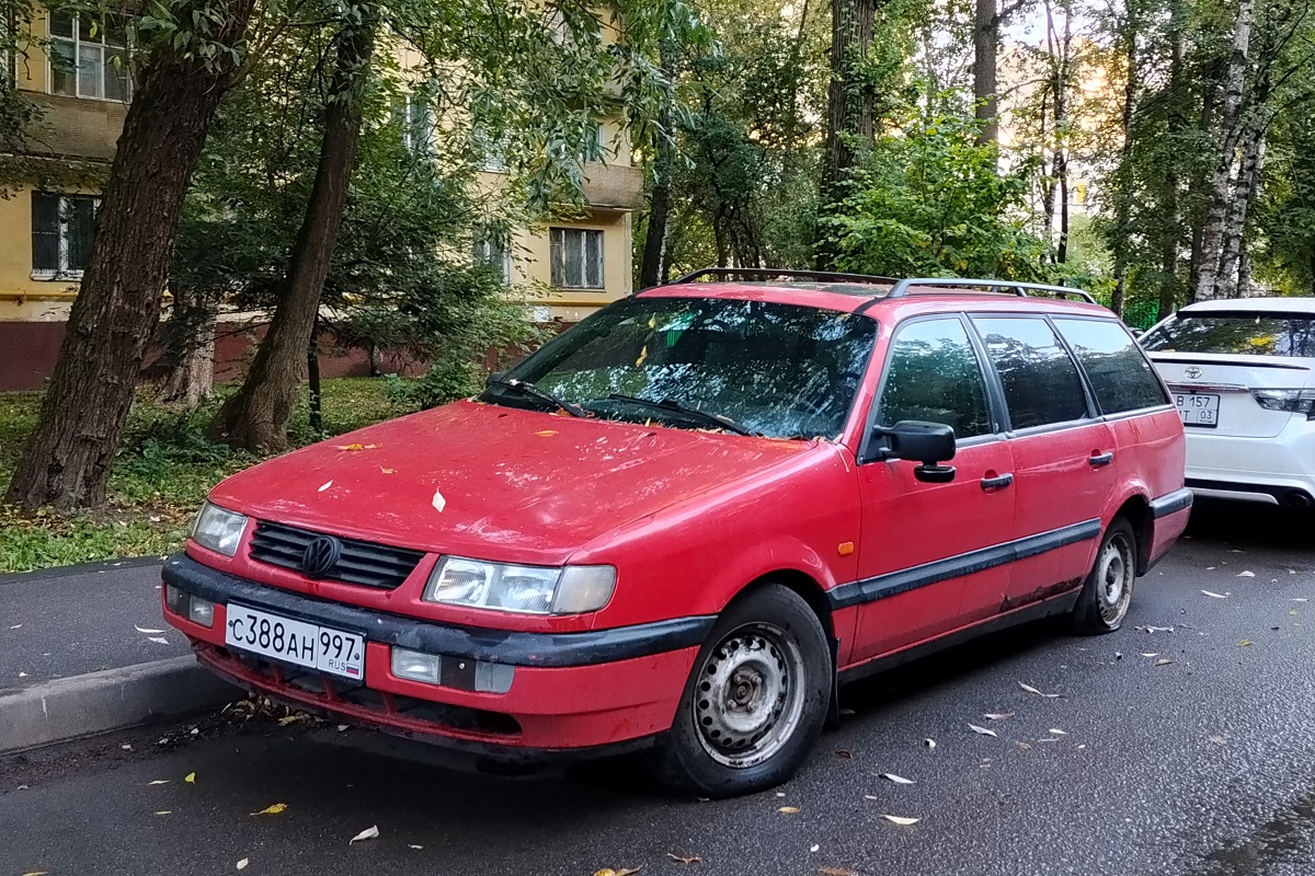 Москва, № С 388 АН 997 — Volkswagen Passat Variant (B4) '93-97