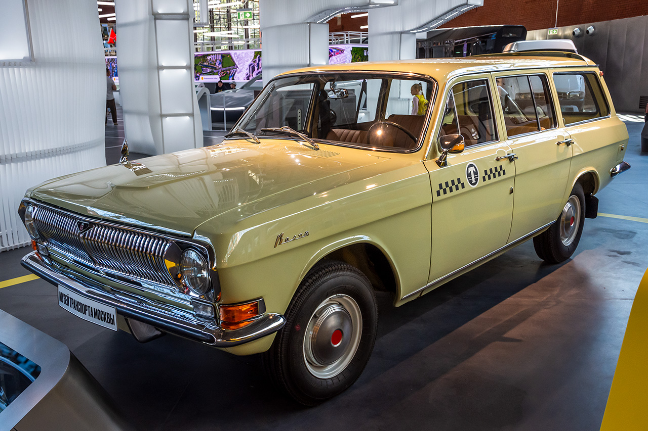 Москва, № (77) Б/Н 0571 — ГАЗ-24-04 Волга '73-85