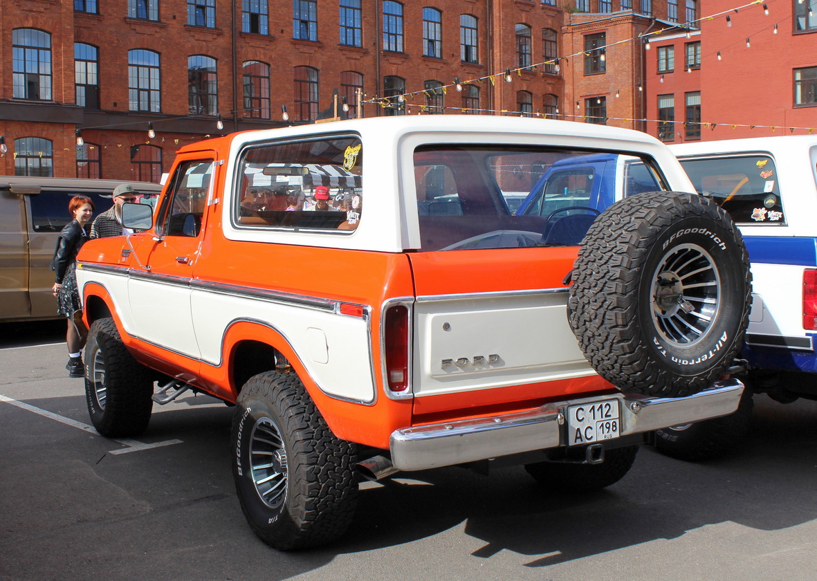 Санкт-Петербург, № С 112 АС 198 — Ford Bronco (2G) '77-79; Санкт-Петербург — Ежегодная выставка классических и кастомных автомобилей и мотоциклов "Original Meet"