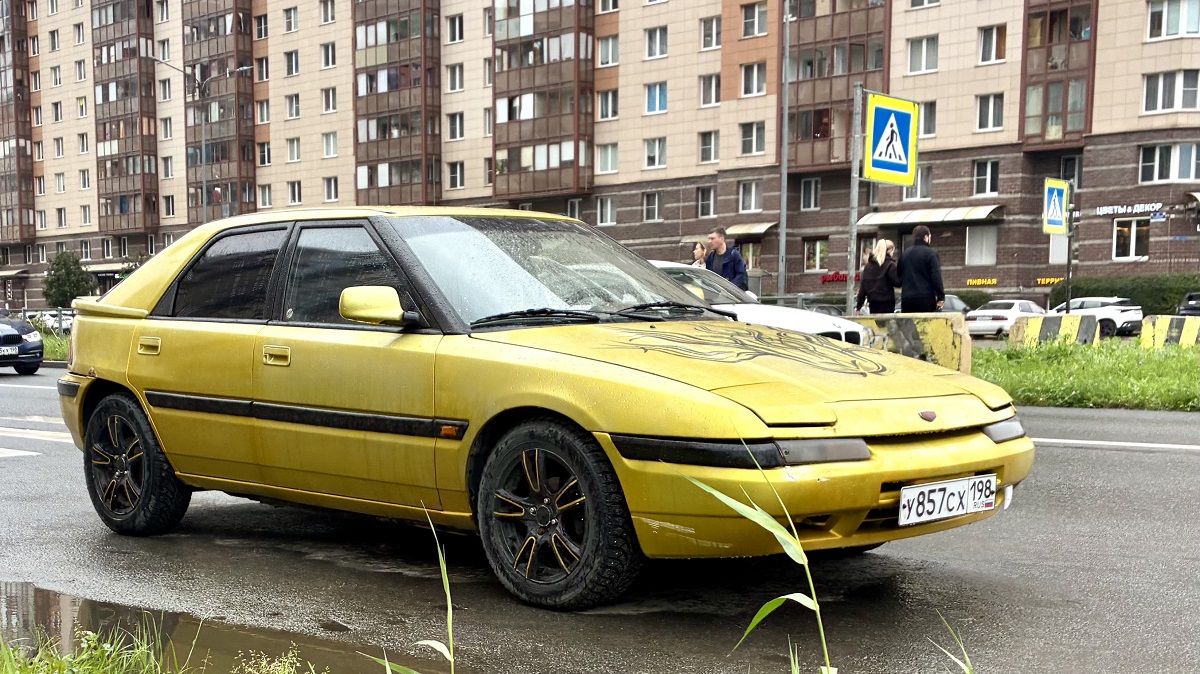 Санкт-Петербург, № У 857 СХ 198 — Mazda 323 (BG) '89-94