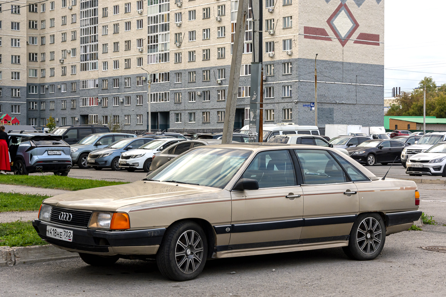 Башкортостан, № К 418 НЕ 702 — Audi 100 (C3) '82-91
