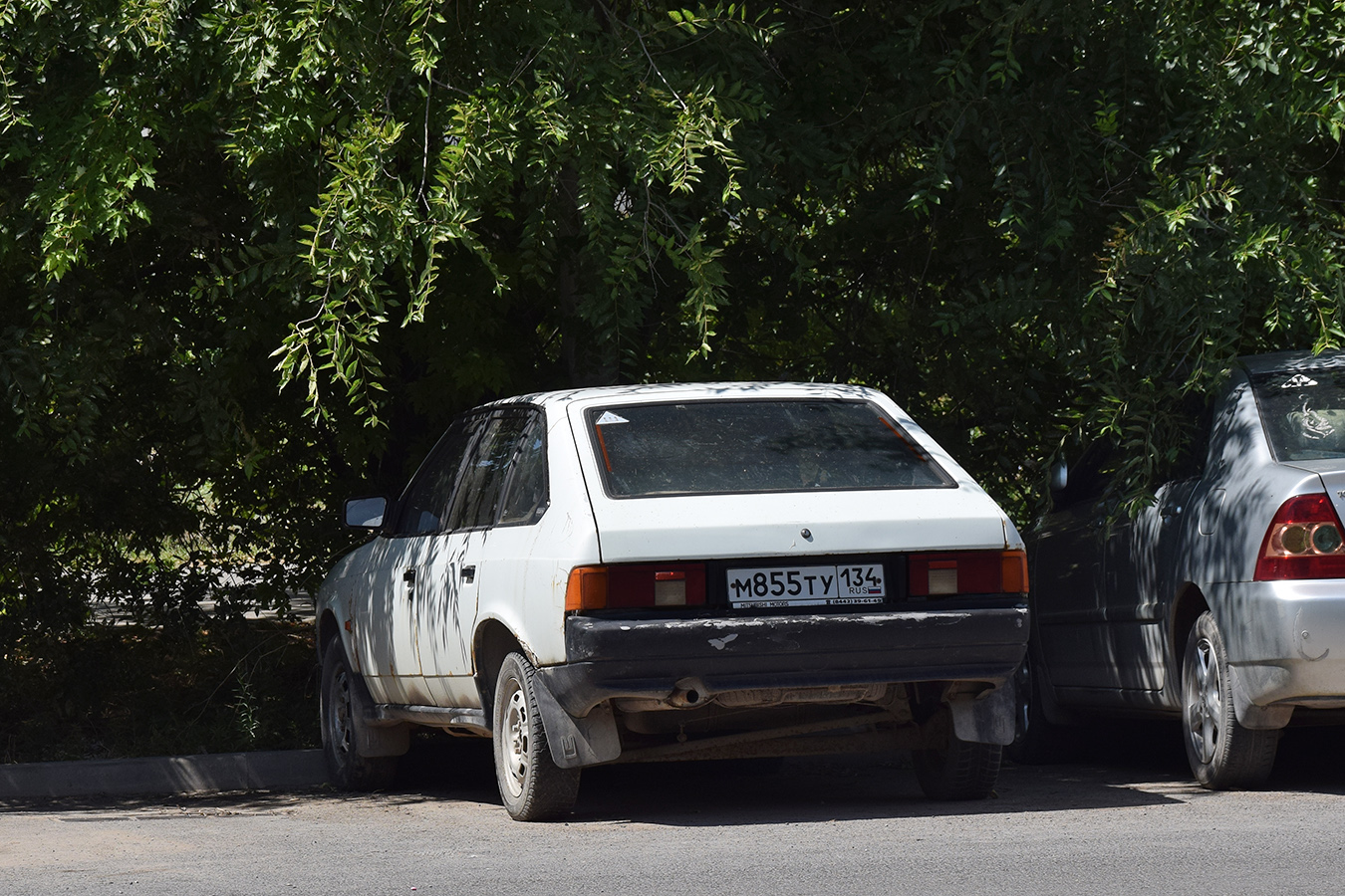 Волгоградская область, № М 855 ТУ 134 — Москвич-2141 '86-98