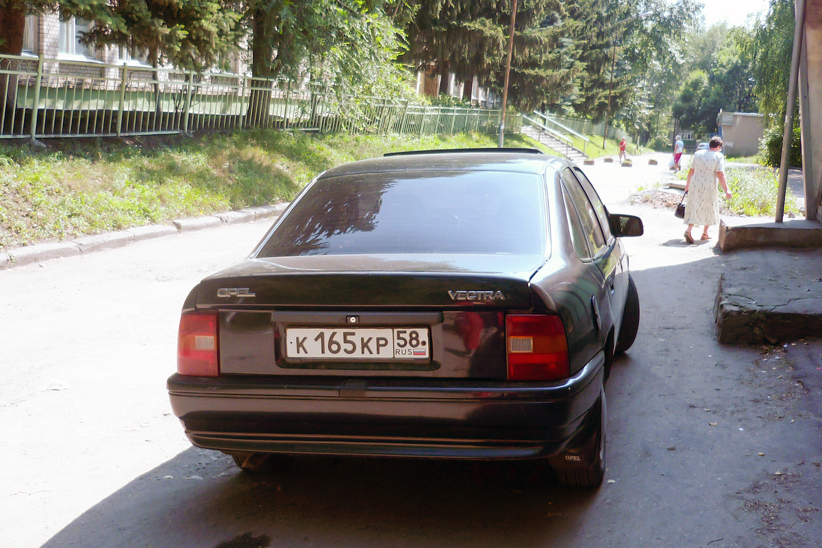 Пензенская область, № К 165 КР 58 — Opel Vectra (A) '88-95