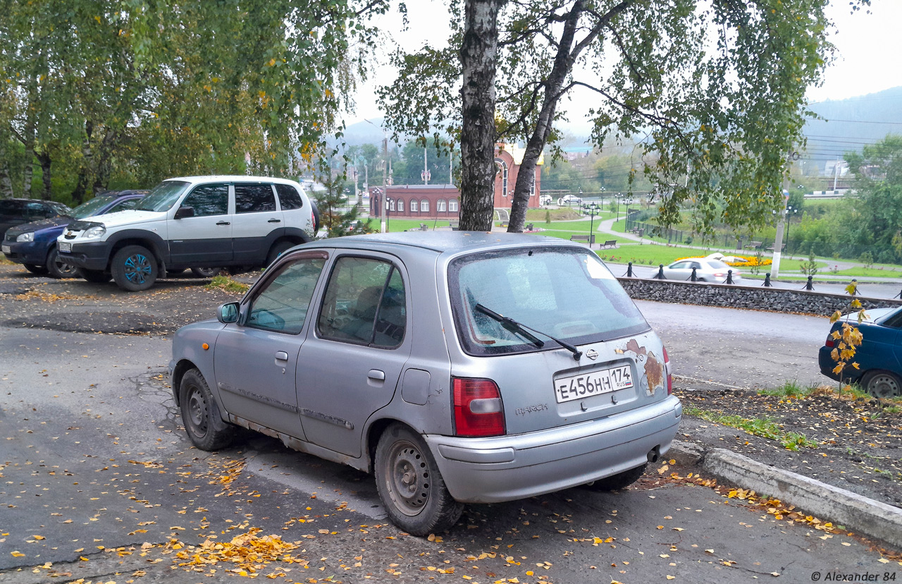 Челябинская область, № Е 456 НН 174 — Nissan March (K11) '92-03