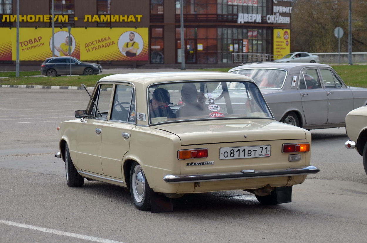 Тульская область, № О 811 ВТ 71 — ВАЗ-21013 Жигули '77-88