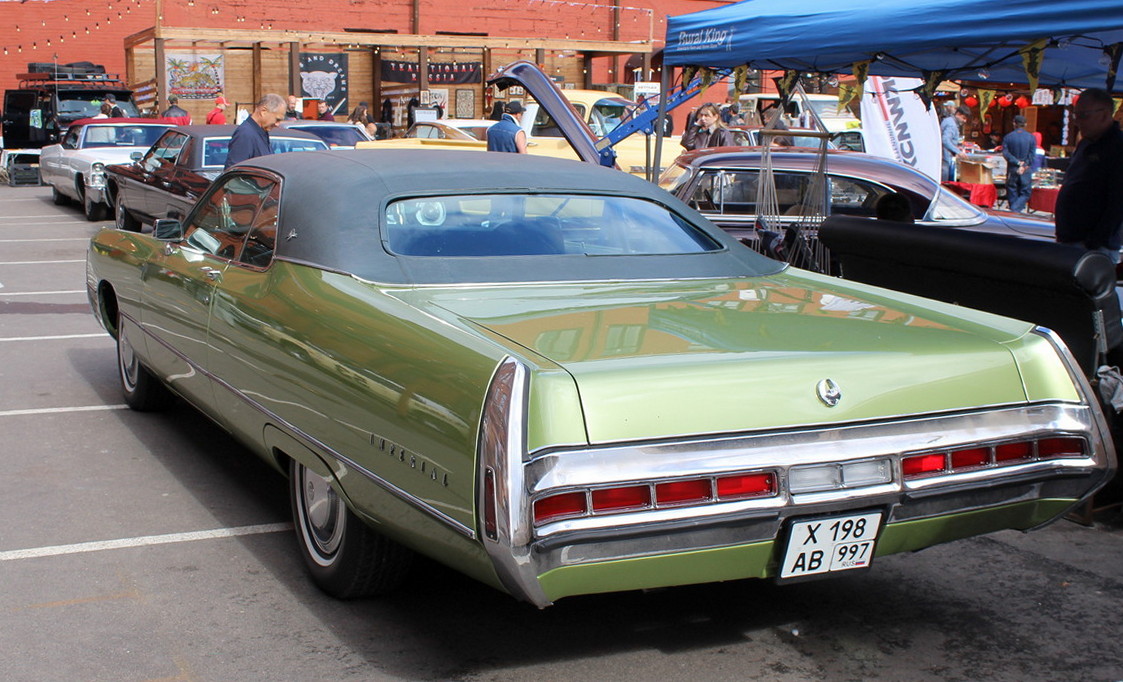 Москва, № Х 198 АВ 997 — Imperial LeBaron (4G) '69-73; Санкт-Петербург — Ежегодная выставка классических и кастомных автомобилей и мотоциклов "Original Meet"