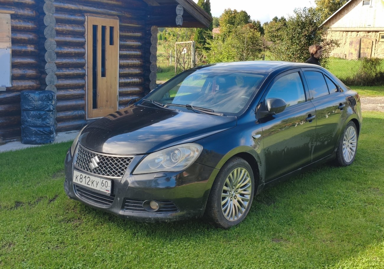 Псковская область, № К 812 КУ 60 — Suzuki Kizashi '09-15