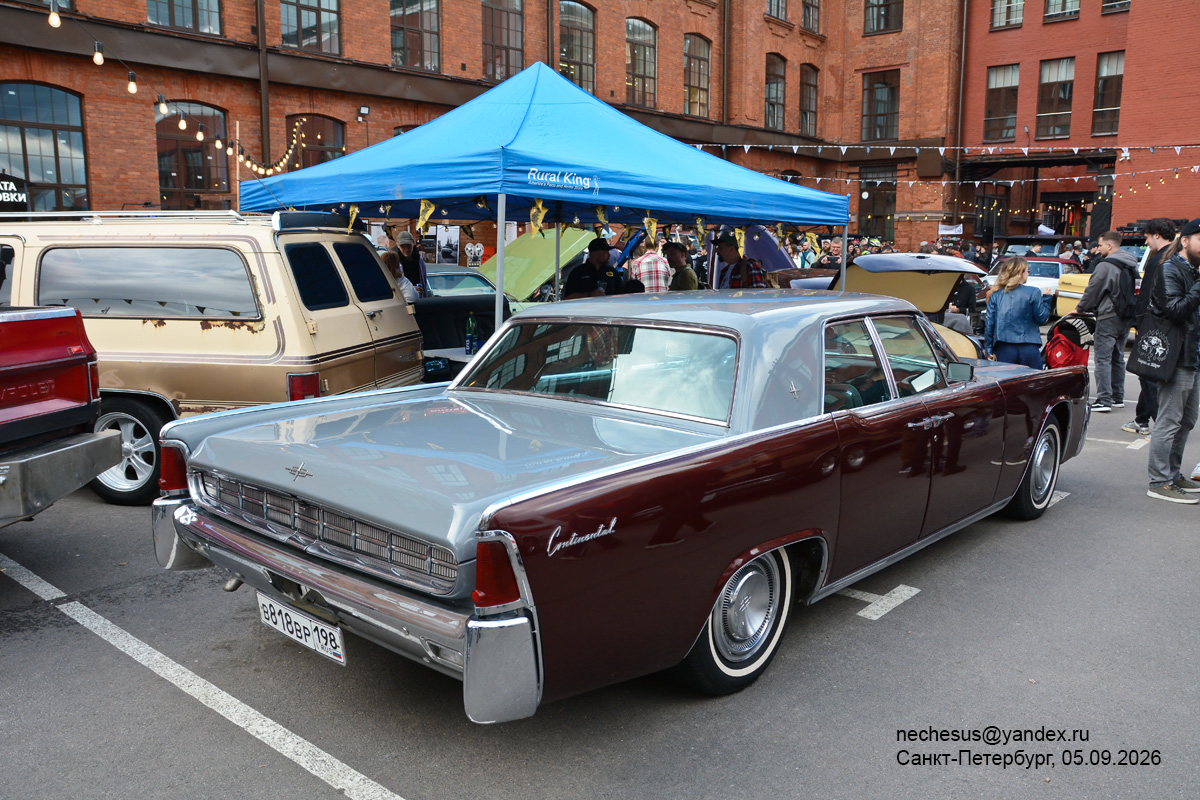 Санкт-Петербург, № В 818 ВР 198 — Lincoln Continental (4G) '61-69; Санкт-Петербург — Ежегодная выставка классических и кастомных автомобилей и мотоциклов "Original Meet"