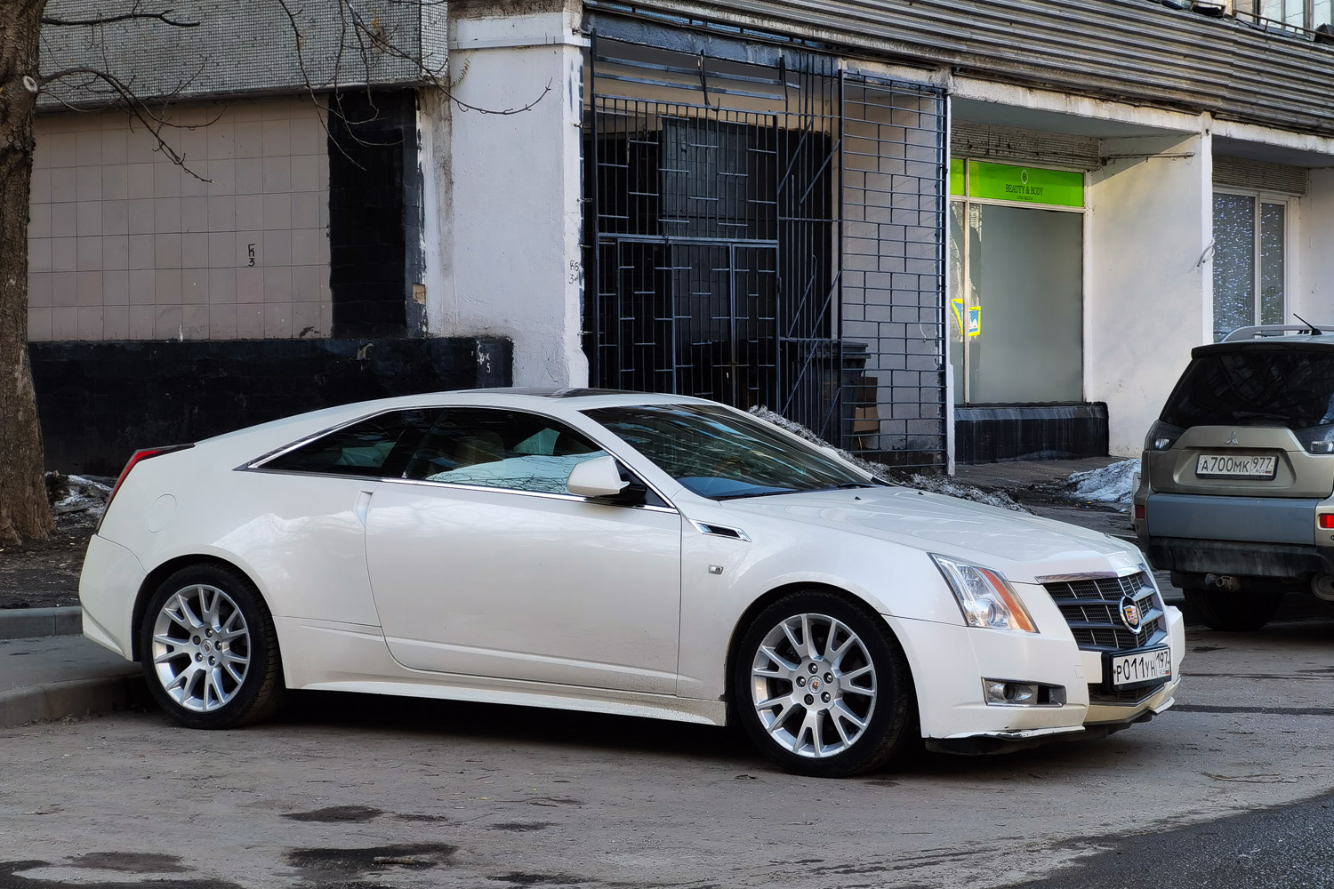 Москва, № Р 011 УН 197 — Cadillac CTS Coupe '10-15