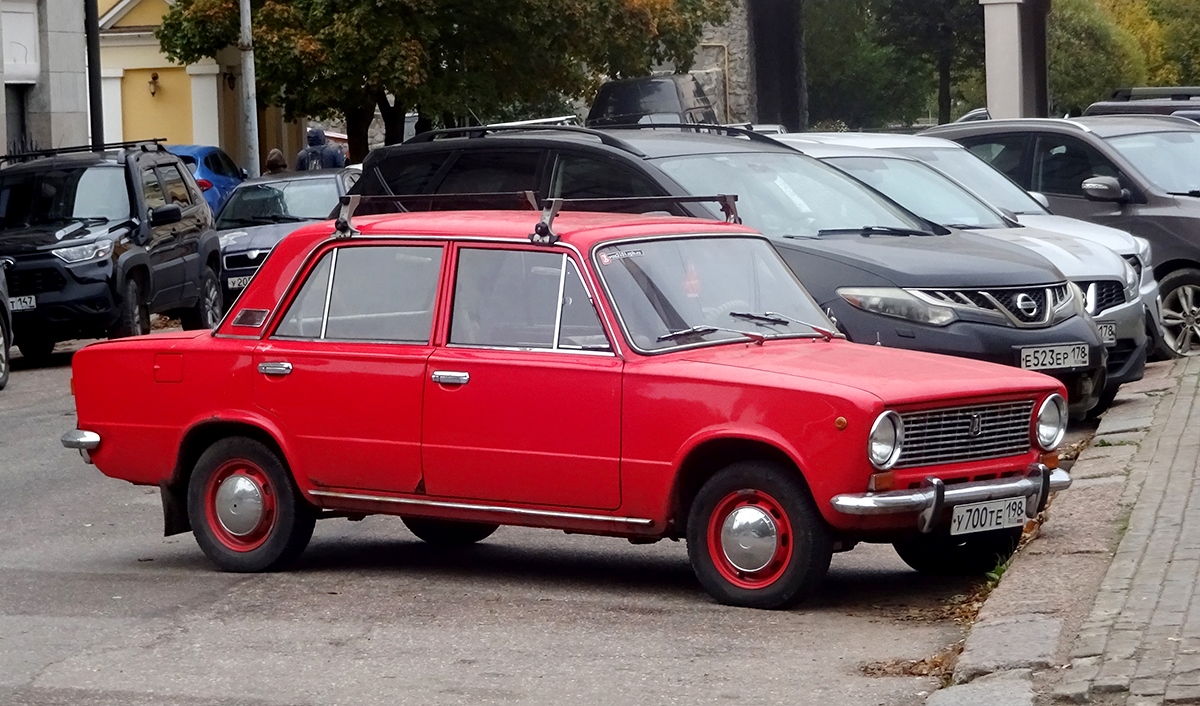 Санкт-Петербург, № У 700 ТЕ 198 — ВАЗ-21013 Жигули '77-88