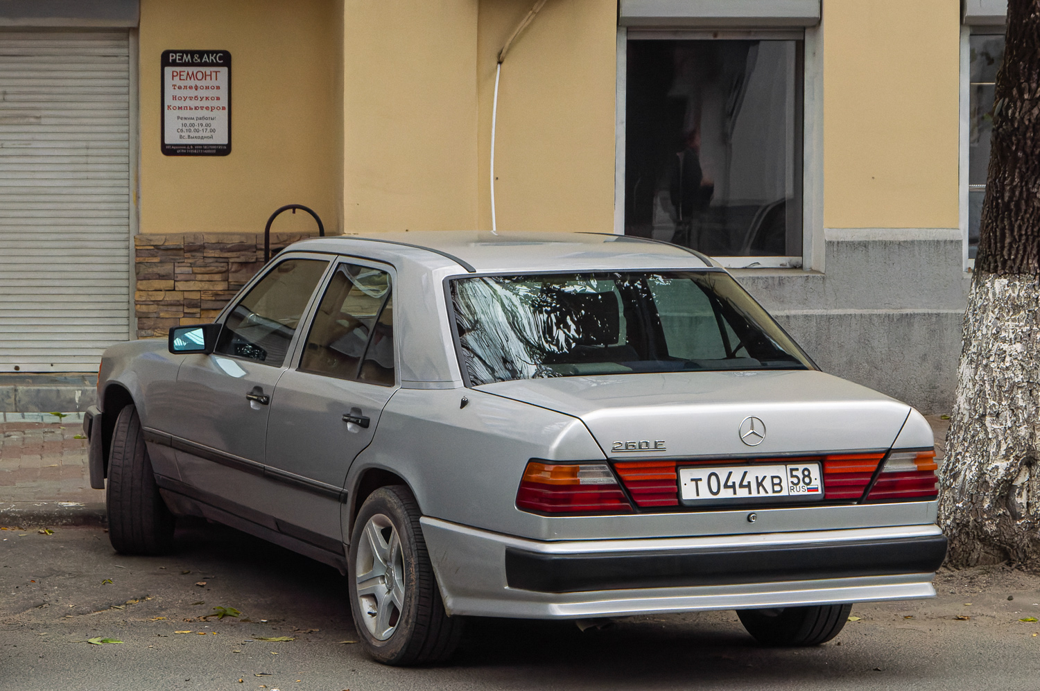 Пензенская область, № Т 044 КВ 58 — Mercedes-Benz (W124) '84-96