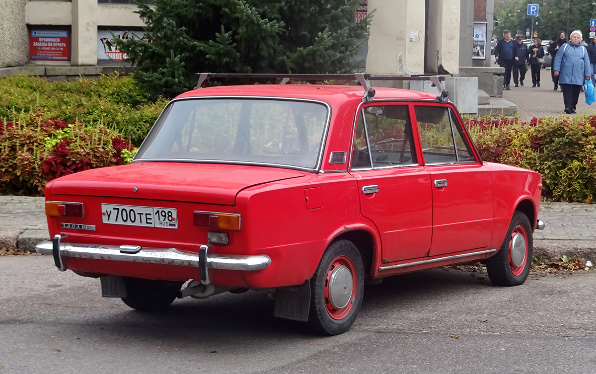 Санкт-Петербург, № У 700 ТЕ 198 — ВАЗ-21013 Жигули '77-88