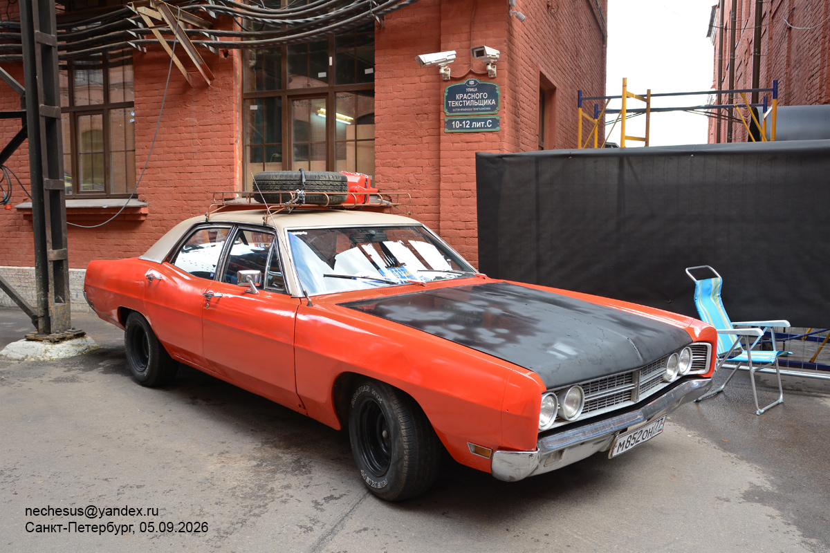 Москва, № М 852 ОН 77 — Ford Custom 500 '64-81; Санкт-Петербург — Ежегодная выставка классических и кастомных автомобилей и мотоциклов "Original Meet"