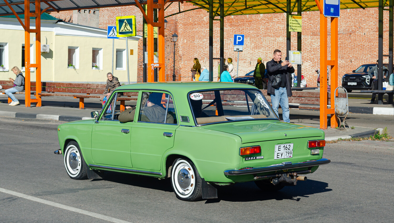 Москва, № Е 162 ЕУ 799 — ВАЗ-21013 Жигули '77-88; Московская область — Ретропарад и выставка "100 лет Мострансавто"