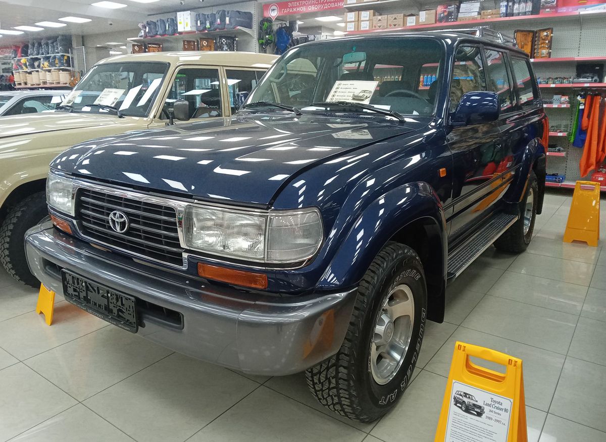 Рязанская область, № (62) Б/Н 0148 — Toyota Land Cruiser (J80) '89-97; Рязанская область — Выставка ретро-автомобилей в магазине "Автопример" на ул. Островской