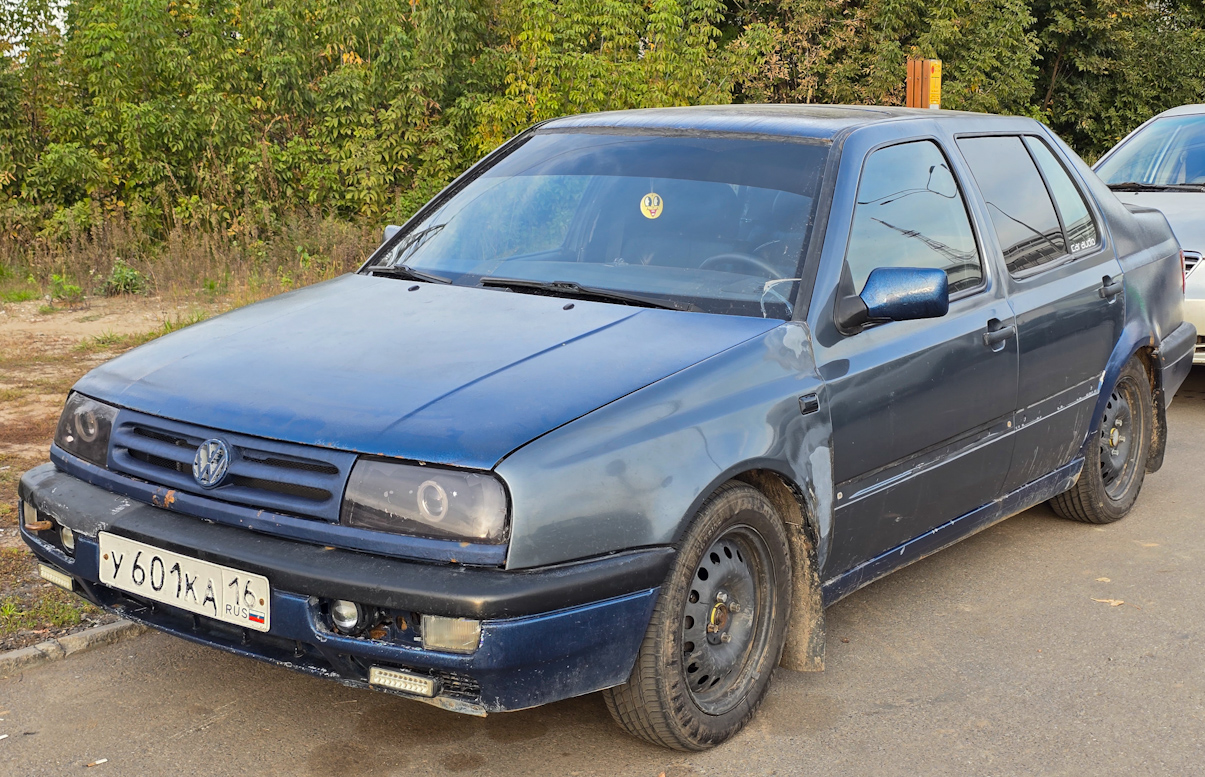Татарстан, № У 601 КА 16 — Volkswagen Vento (A3) '92-99