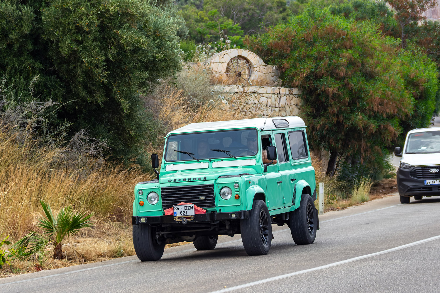Турция, № 34 DZM 621 — Land Rover Defender '83-07
