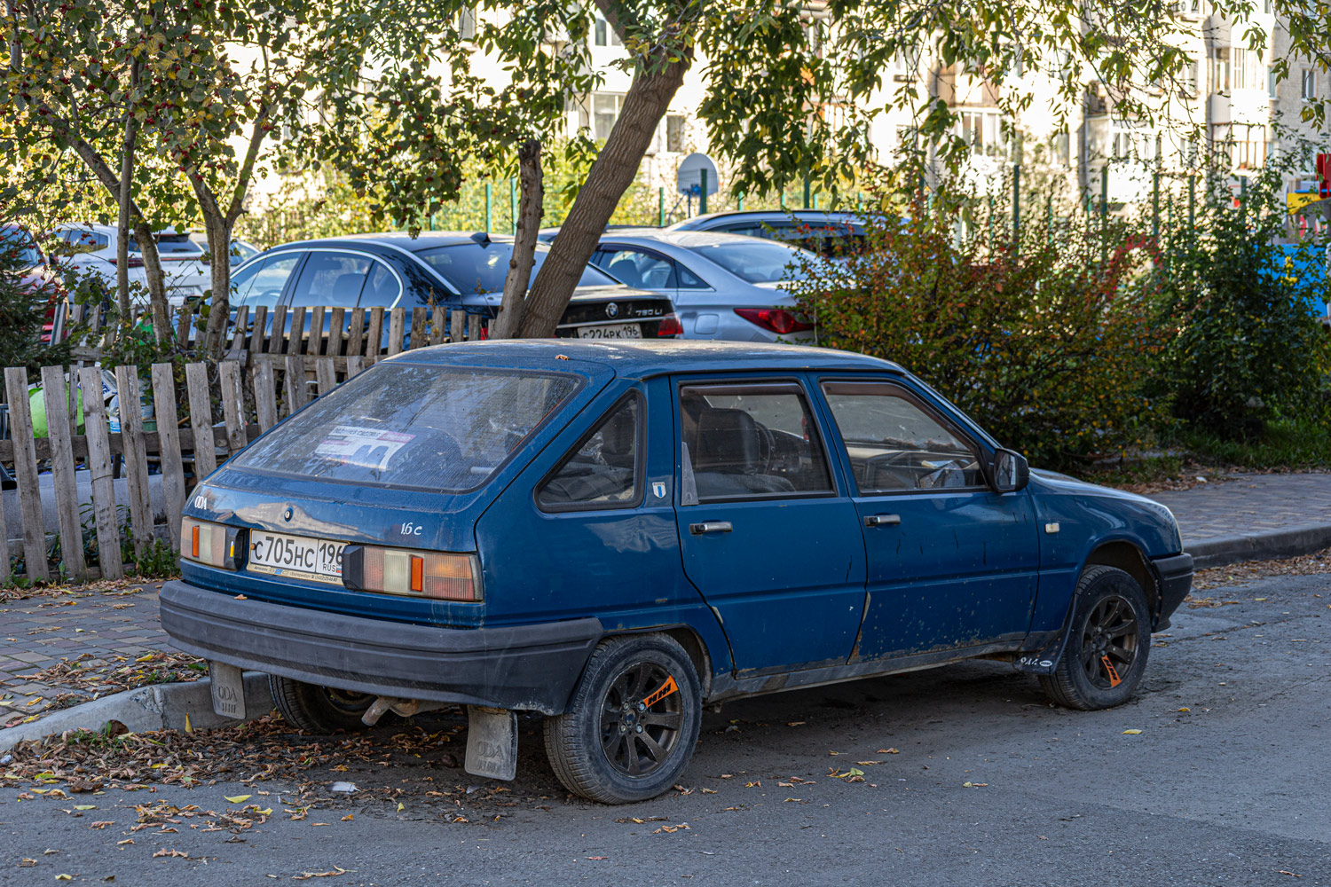 Свердловская область, № С 705 НС 196 — Иж-2126-030 '98-05