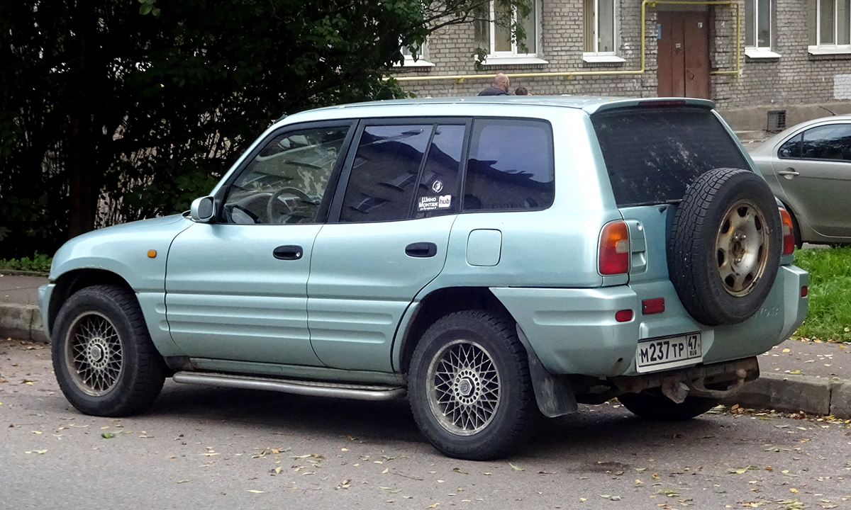 Ленинградская область, № М 237 ТР 47 — Toyota RAV4 '93-03