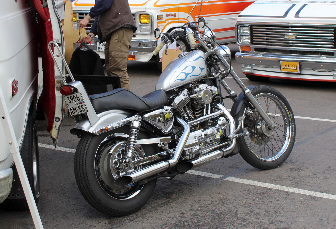 Омская область, № 3906 АМ 55 — Harley-Davidson (Общая модель); Санкт-Петербург — Ежегодная выставка классических и кастомных автомобилей и мотоциклов "Original Meet"