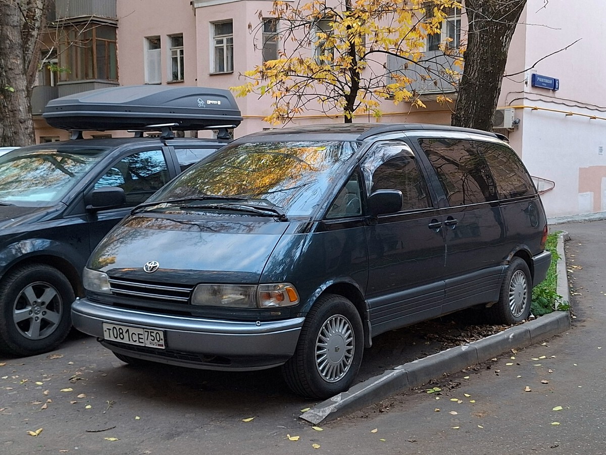 Московская область, № Т 081 СЕ 750 — Toyota Estima (XR10/XR20) '90-99
