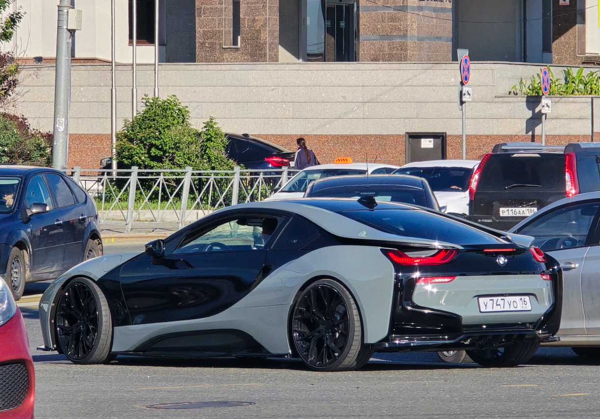 Татарстан, № У 747 УО 16 — BMW i8 '14-20