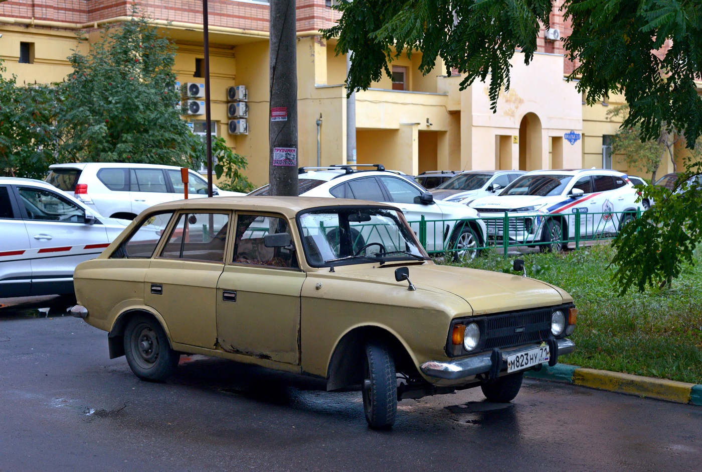 Тульская область, № М 823 НУ 71 — Иж-21251 Комби '81-97