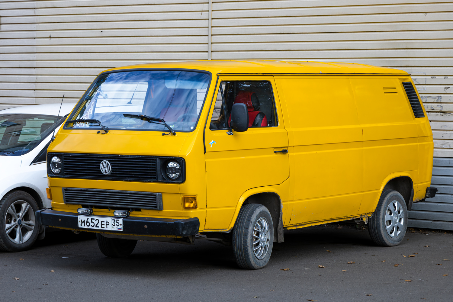 Вологодская область, № М 652 ЕР 35 — Volkswagen (T3) Kastenwagen '79-92