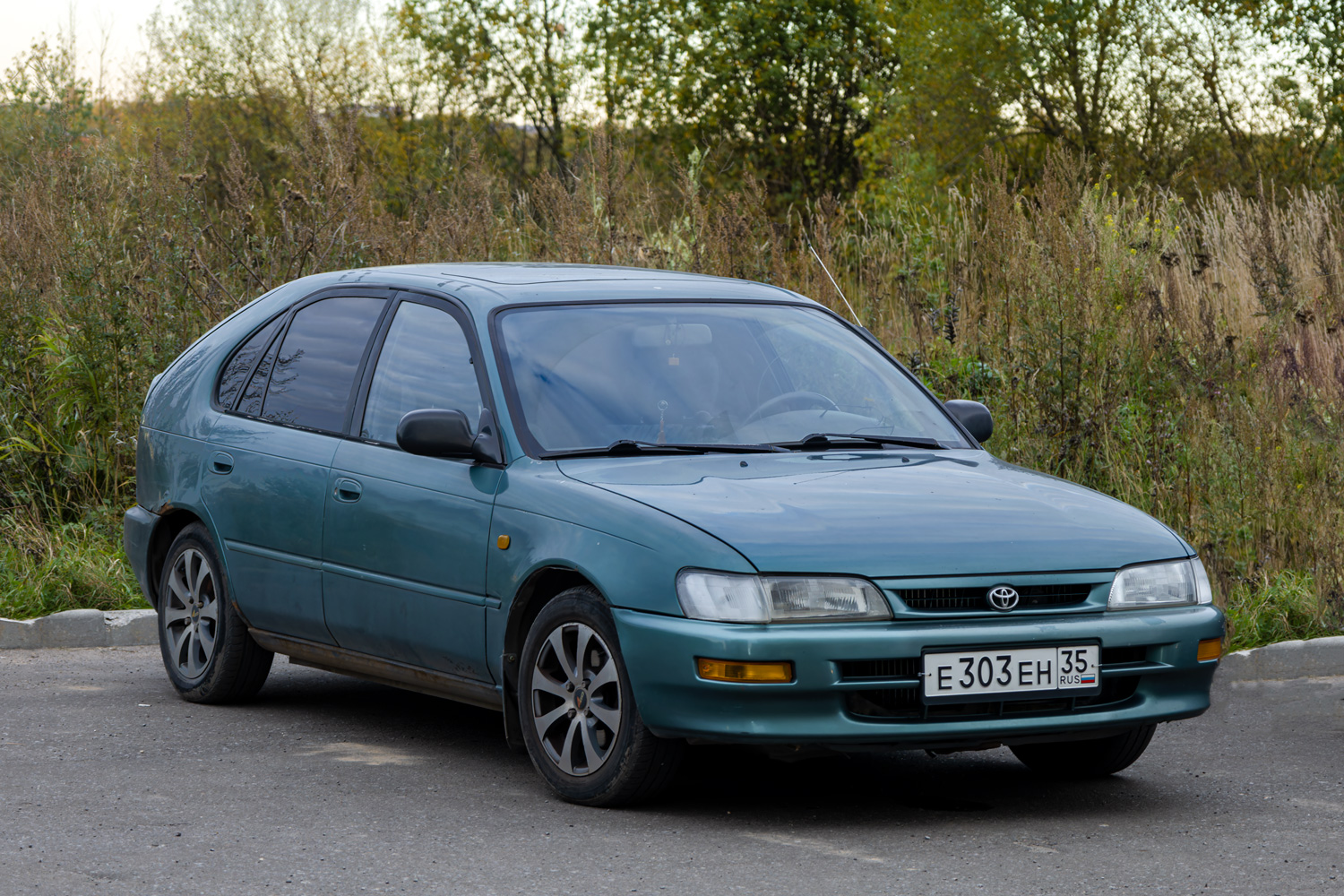 Вологодская область, № Е 303 ЕН 35 — Toyota Corolla (E100) '91-02