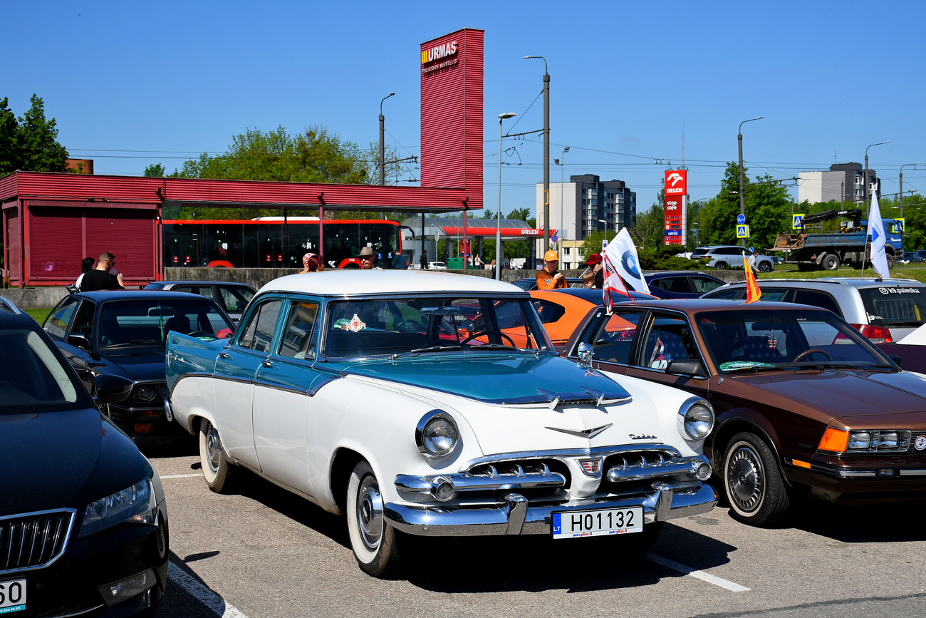 Литва, № H01132 — Dodge Royal (2G) '55-56; Литва — Classic Auto Show Kaunas 2026