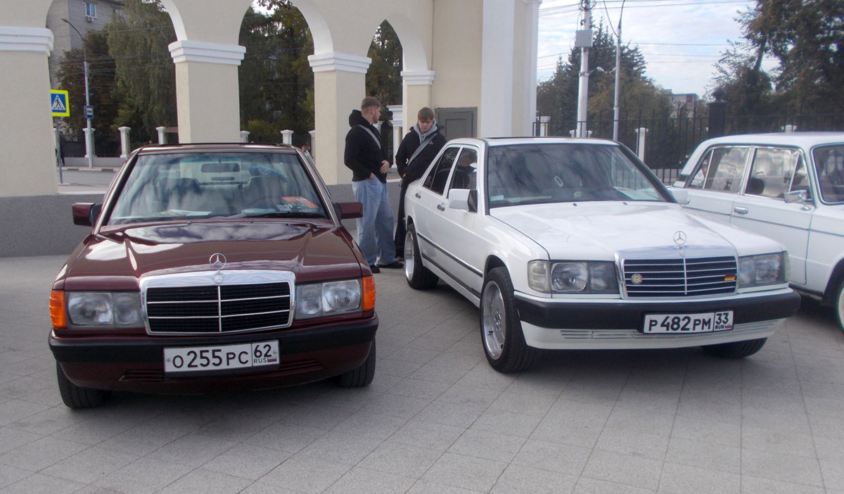 Рязанская область, № О 255 РС 62 — Mercedes-Benz 190 (W201) '82-93; Рязанская область, № Р 482 РМ 33 — Mercedes-Benz 190 (W201) '82-93; Рязанская область — Закрытие сезона "Машины Времени", 4 октября 2026 г.