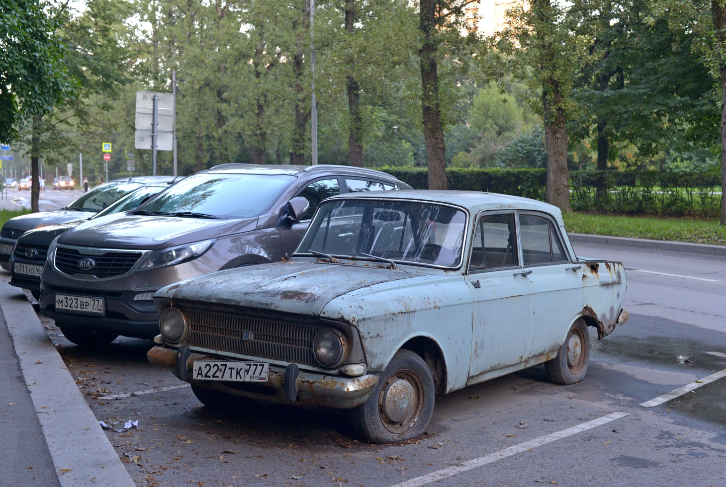 Москва, № А 227 ТК 777 — Москвич-412ИЭ (Иж) '70-82