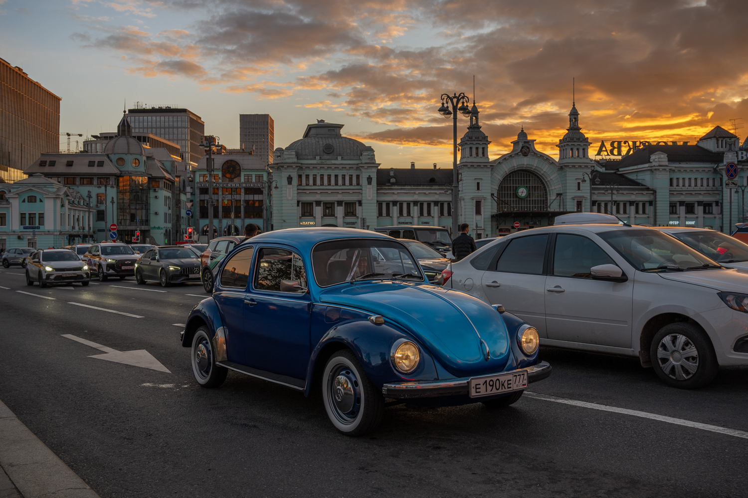 Москва, № Е 190 КЕ 777 — Volkswagen Käfer 1200L/J/1600i '74-04