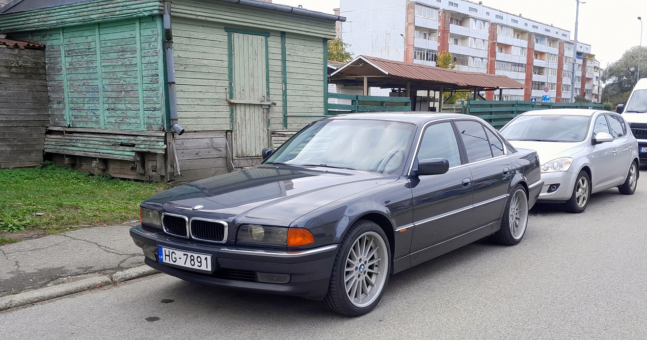 Латвия, № HG-7891 — BMW 7 Series (E38) '94-01