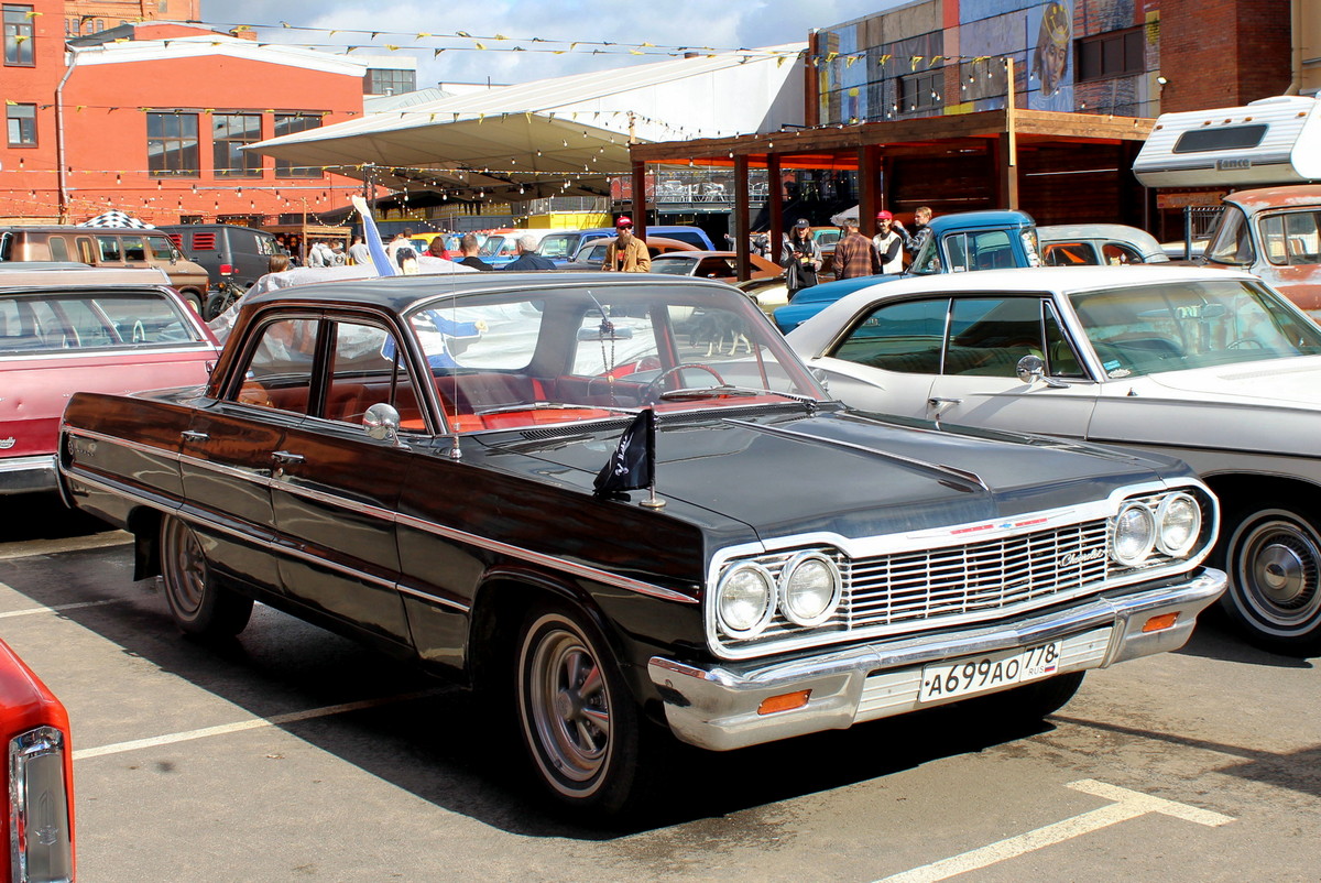 Санкт-Петербург, № А 699 АО 778 — Chevrolet Impala (3G) '61-64; Санкт-Петербург — Ежегодная выставка классических и кастомных автомобилей и мотоциклов "Original Meet"