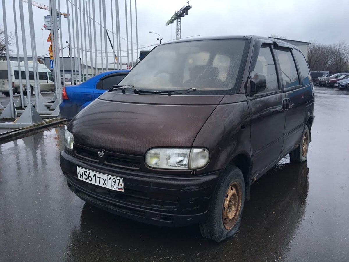 Москва, № Н 561 ТХ 197 — Nissan Serena (C23) '91-00