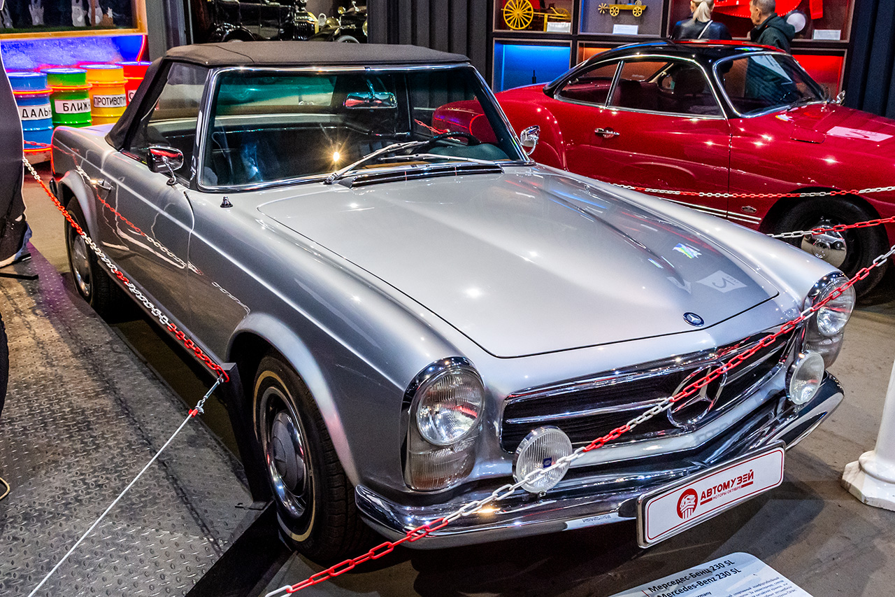 Москва, № (77) Б/Н 0238 — Mercedes-Benz (W113) '63-71; Транспортные средства без номеров (Москва)