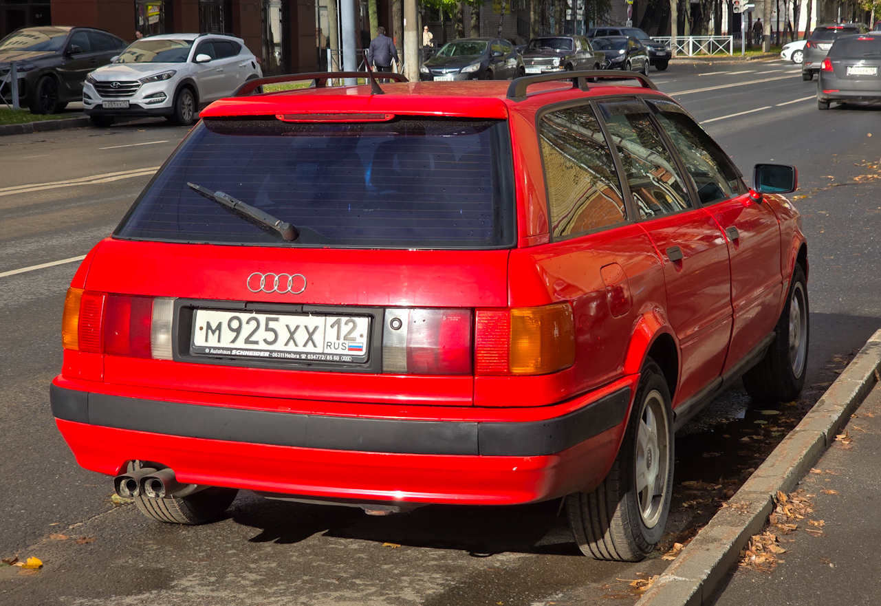Марий Эл, № М 925 ХХ 12 — Audi 100 Avant (C4) '90-94