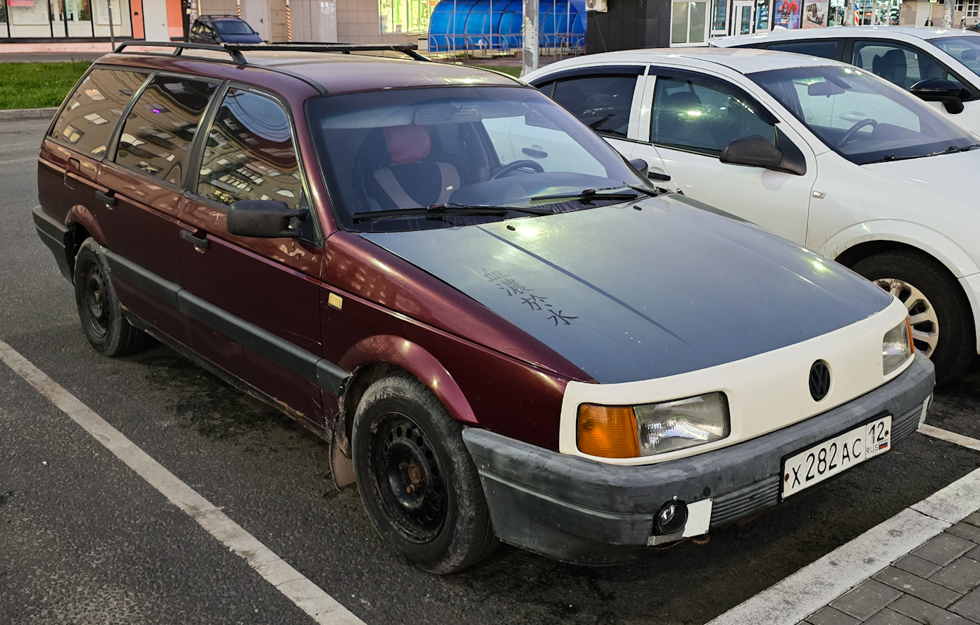 Марий Эл, № Х 282 АС 12 — Volkswagen Passat Variant (B3) '88-93