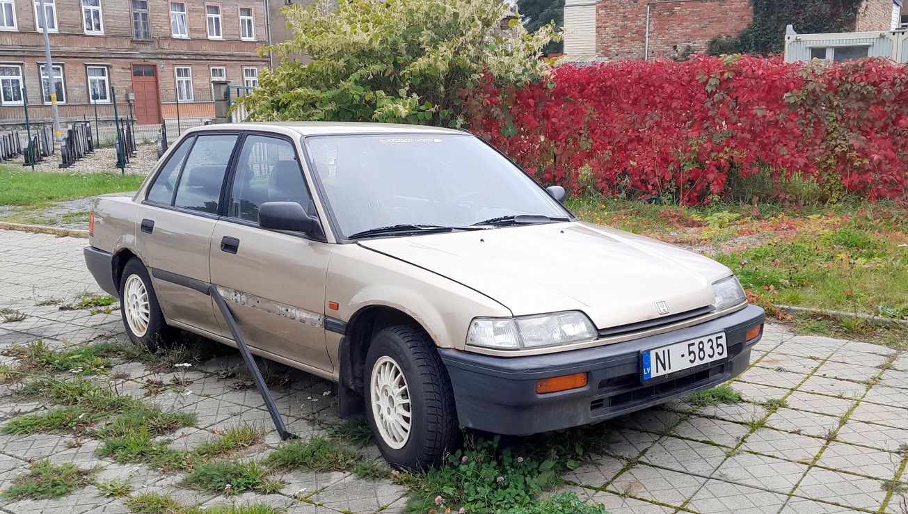 Латвия, № NI-5835 — Honda Civic (3G) '83-87