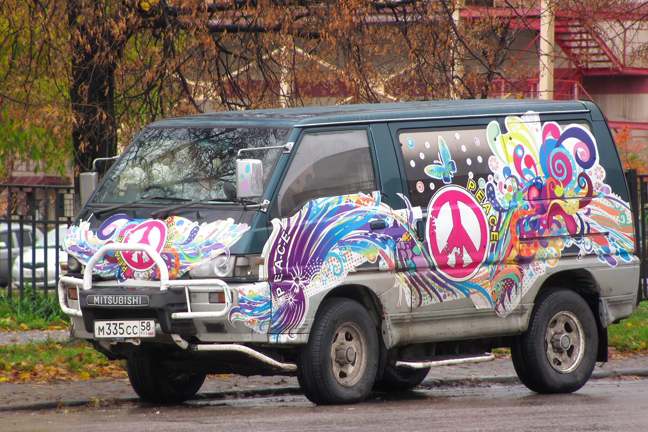 Пензенская область, № М 335 СС 58 — Mitsubishi Delica (3G) '86-99