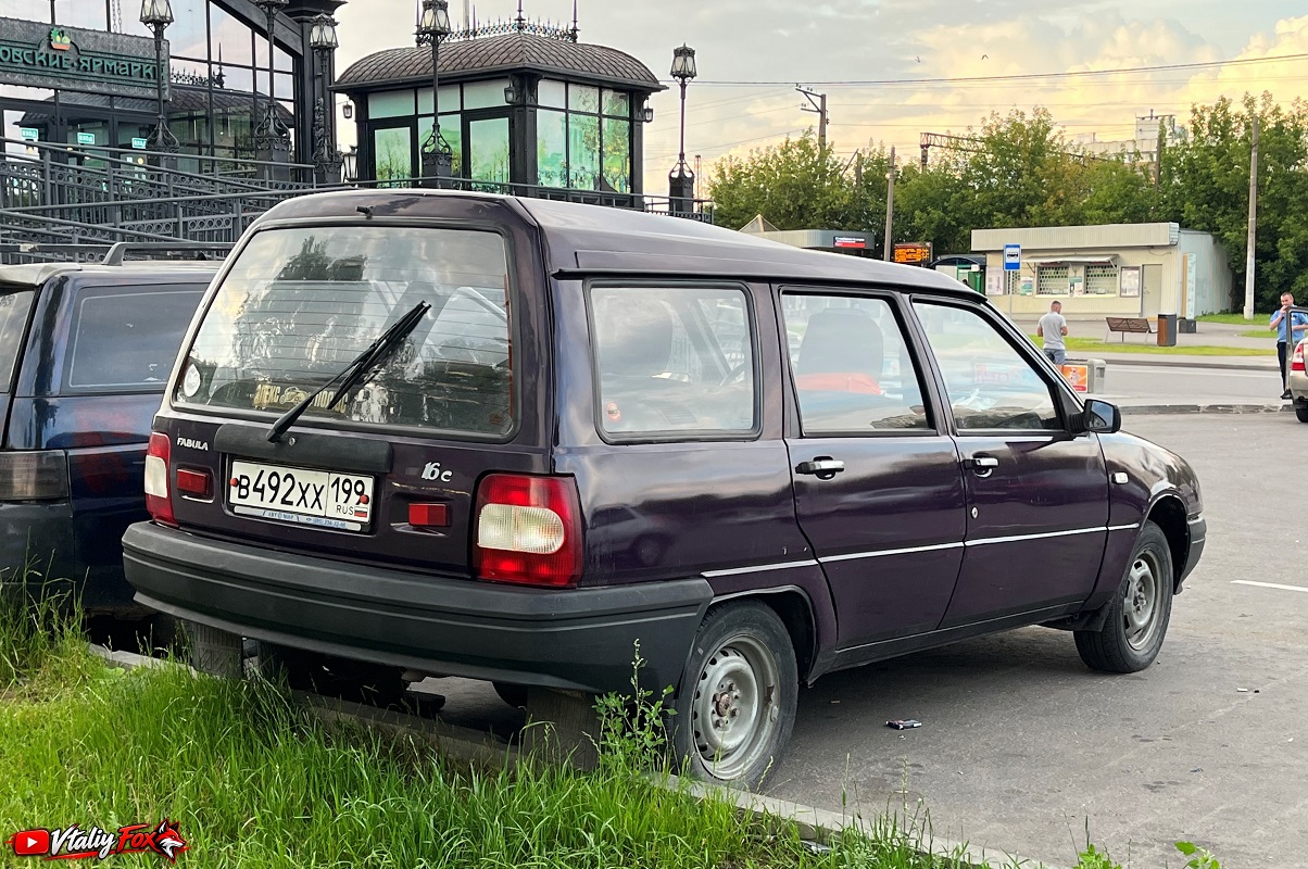 Москва, № В 492 ХХ 199 — Иж-21261-030 '04-05