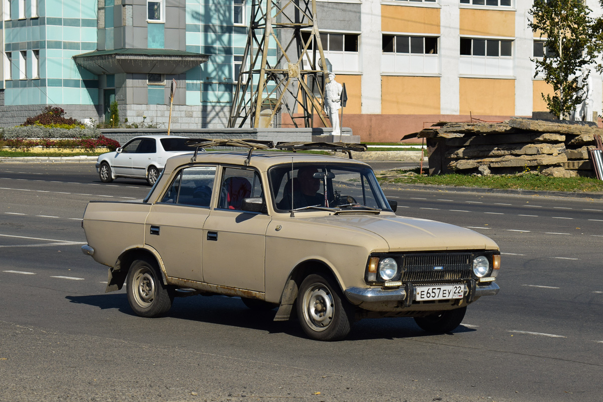 Алтайский край, № Е 657 ЕУ 22 — Москвич-412ИЭ-028 (Иж) '82-01