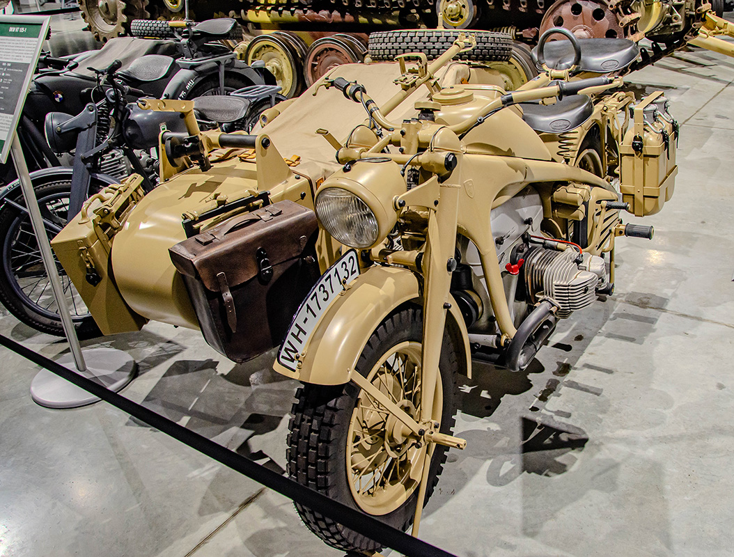 Свердловская область, № WH-1737132 — Zündapp KS 750 '40-48