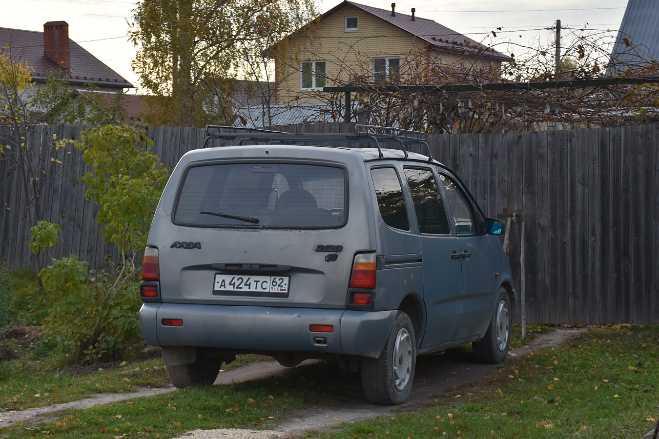 Рязанская область, № А 424 ТС 62 — ВАЗ-21204 Надежда '02-05